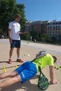 ¿Cuánto influye el físico en tu rendimiento en pádel?